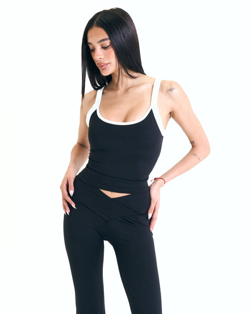 Contrast Core Tank In Black - Motion Muse