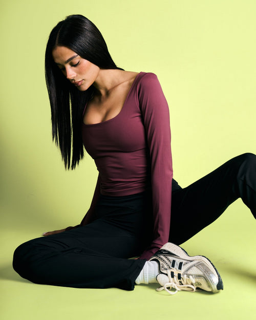 Muse Sleeve Top In Dark Cherry - Motion Muse