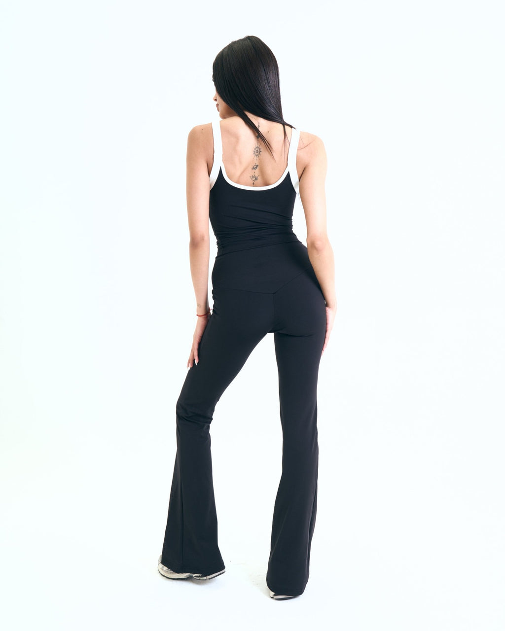 Seamless Flare Legging In Black - Motion Muse