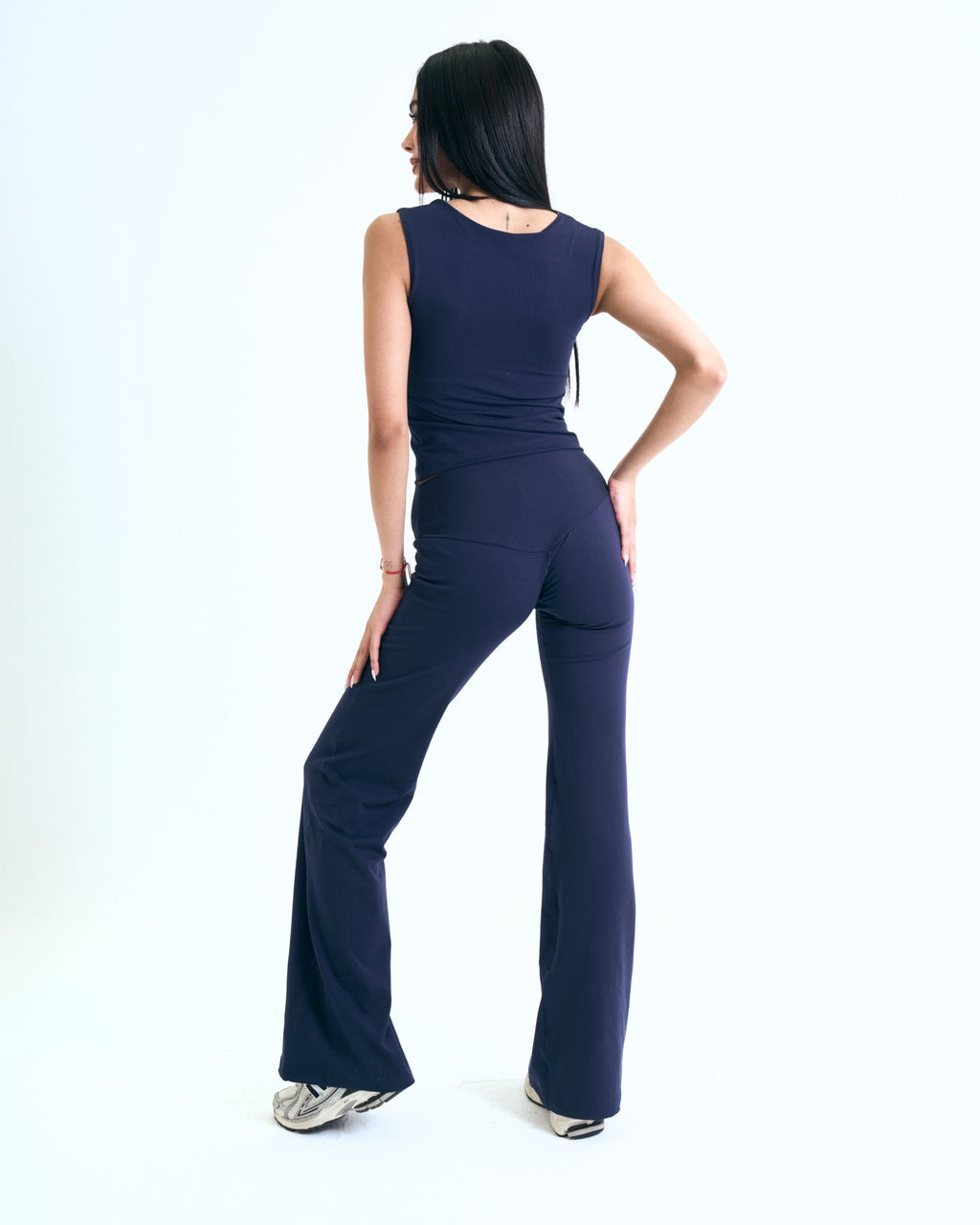 Seamless Straight Leg Legging Navy - Motion Muse