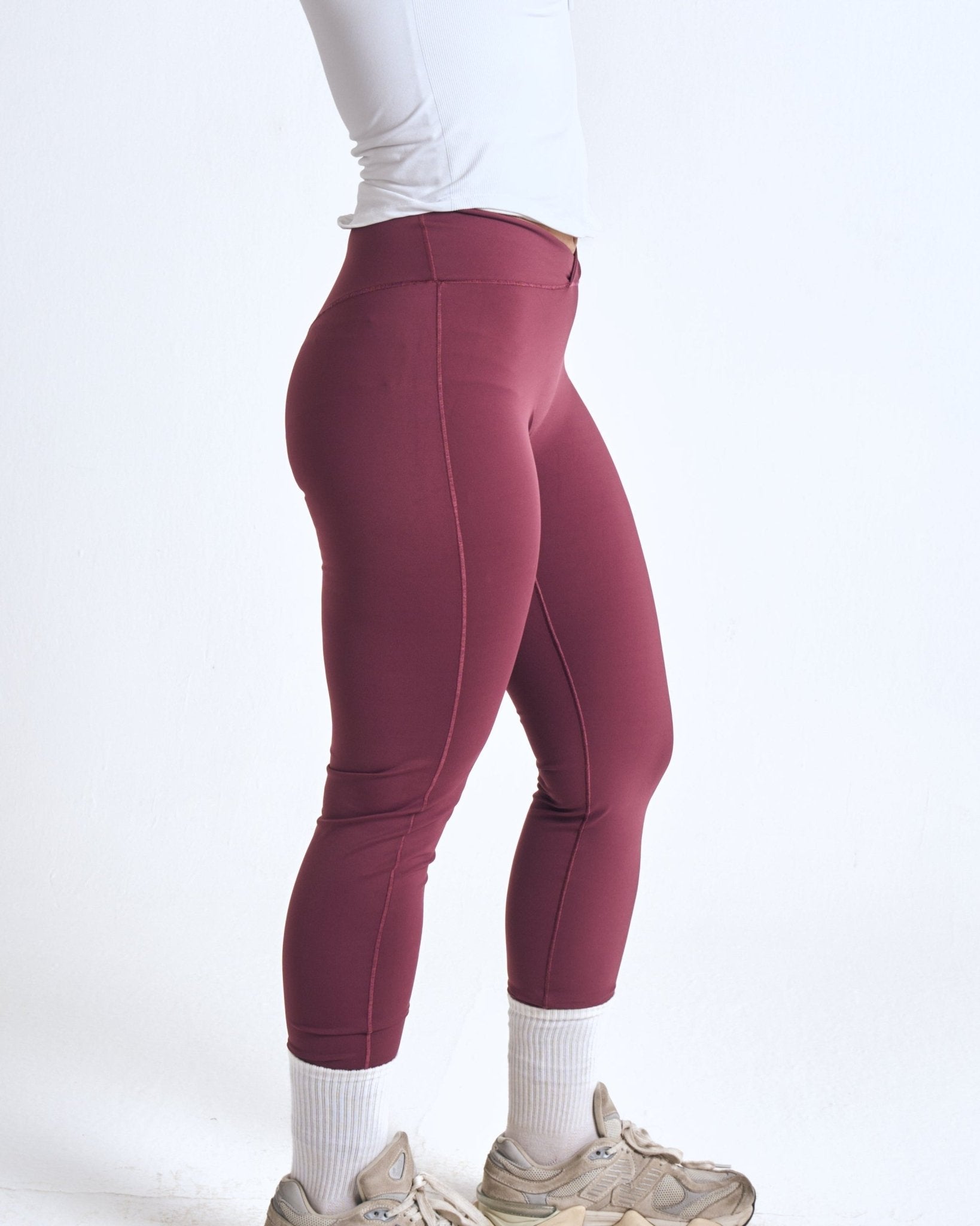 Seamless V Waist Leggings In Dark Cherry - Motion Muse